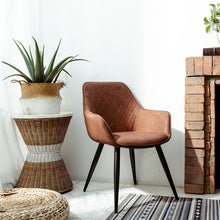 GANDALF Lux Chair with Armrest เก้าอี้รับประทานอาหาร เบาะหนัง มีที่วางแขน - favchair.